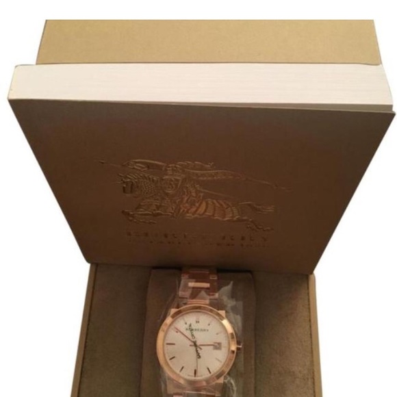 Burberry rose gold watch BU9104 - Picture 5 of 8